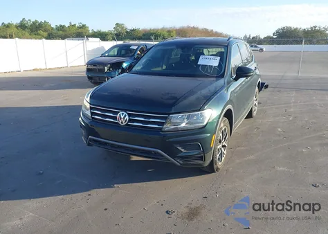 2019 Volkswagen Tiguan 2.0T Se/2.0T Sel/2.0T Sel R-Line/2.0T Sel R-Line Black from USA, damaged, VIN 3VV3B7AX9KM130811